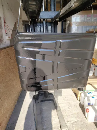 Mieszalnia lakierów samochodowych i przemysłowych P.H.U TOM Tomasz Knieć